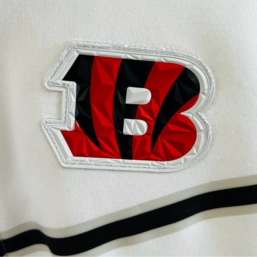 Men's Cincinnati Bengals Nike White Super Bowl LVI White Diamond tech zip up - Picture 4 of 6